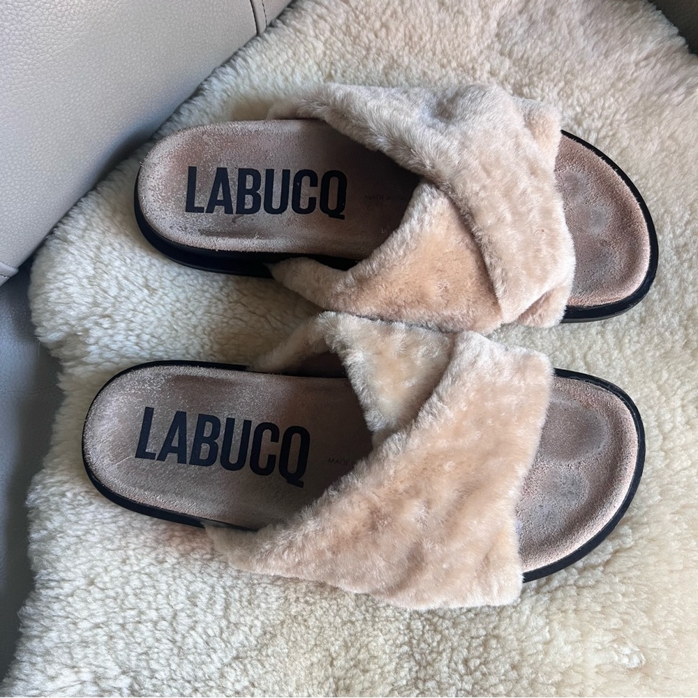 Labucq Mo Genuine Lamb Shearling Leather Slide Sandal Sz 39 US 9 Chunky Italy - Picture 4 of 16